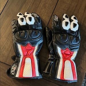 BILT Black and Red Motorcycle Gloves